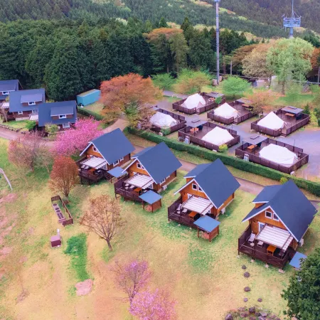 A Forest Resort Close to the Sky - Etowa Kasama