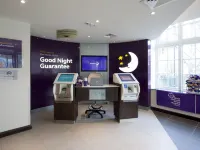 Premier Inn London Clapham バタシー周辺のホテル