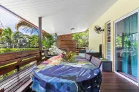 Modern Villa With Pool Garden - 4 Sao