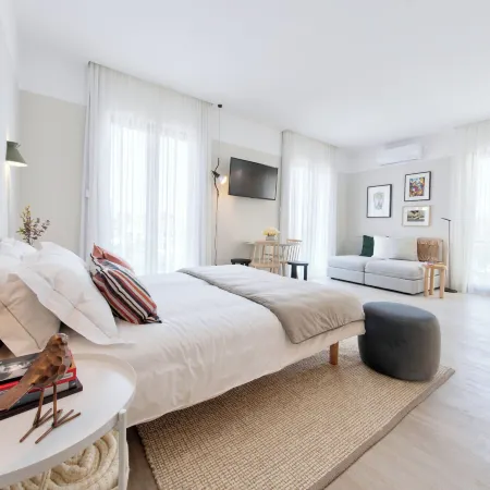 Art Home Apartments