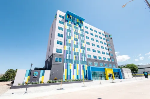 Tru by Hilton Distrito Palmerola - Phòng tập thể hình