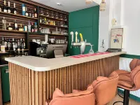 Logis Hotel - le Petit Bellon - bar