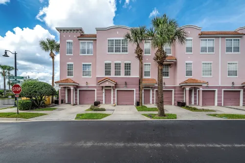 Th134 - 3BR Townhouse Near Disney and Universal - فلل