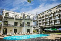 Hotel Csopak Resort & Lake - Kolam Renang