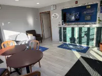 Americas Best Value Inn Cabot - Motels