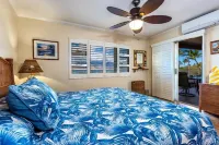 Menehune Shores, #210 3 Bedroom Condo by RedAwning - 3-Star