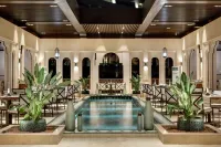 Regnum The Crown - Pool