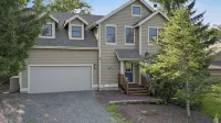 Aspen Hollow by Avantstay Group-friendly Stay + Deck Dining + BBQ Near Ski + Waterparks - 무료 와이파이