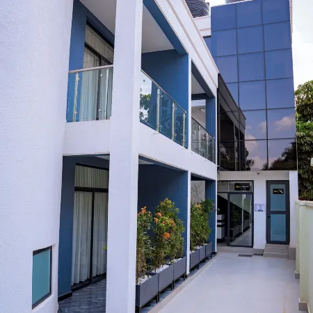 Ink & S Apartment Hotel