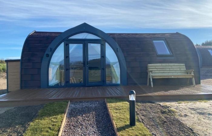 Dornoch Pods