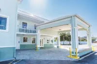 Destin Inn & Suites - Pool