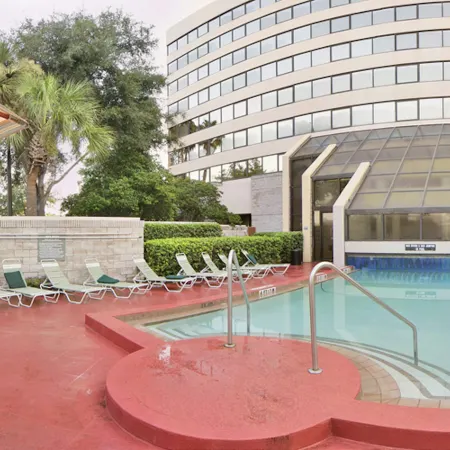 Embassy Suites by Hilton Orlando International Drive ICON Park