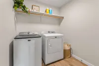 Spacious 6BR Sleeps 22 with Playground, Basketball -  case vacanza in affitto