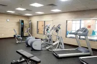 TownePlace Suites Ames - gimnasio