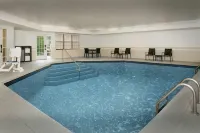 Residence Inn Kansas City Overland Park - piscina