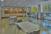 City Express by Marriott Campeche - breakfast