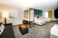 SpringHill Suites Seattle Issaquah - parking