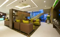 Hilton Garden Inn Volgograd Hotel - parkir