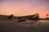 Red Roof Inn Tucson South - Airport - Parking