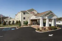 Hampton Inn & Suites Mystic - Kæledyr tilladt
