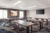Fairfield Inn & Suites Fresno North/Shaw Avenue - WiFi