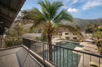 Rivana Retreat - Mountain view