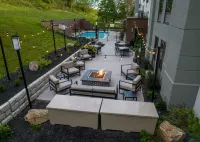 Hampton Inn Johnstown - parking