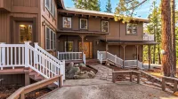 Pine Cone Trail by Avantstay Alpine Chalet + Decks + Game Room Near Ski + Lake - Homestays