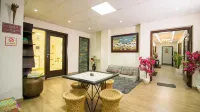 House of Backpackers - Condos