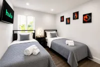 3Br Guitar House + Poker Lounge Near Hard Rock - Balkon
