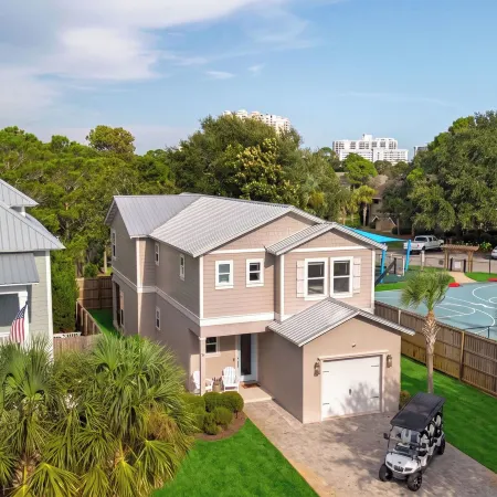 Sundrift by Avantstay Golf Cart + Pool Access + BBQ Gated + Steps to Sand