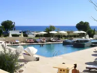 E-Hotel Larnaca Resort & Spa - Beach