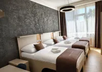 Hotel Sport - Kolam Renang