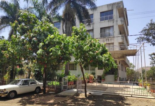 Hotel Remi - Housity