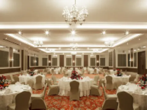 Taj Ganges Varanasi Hotels in Varanasi