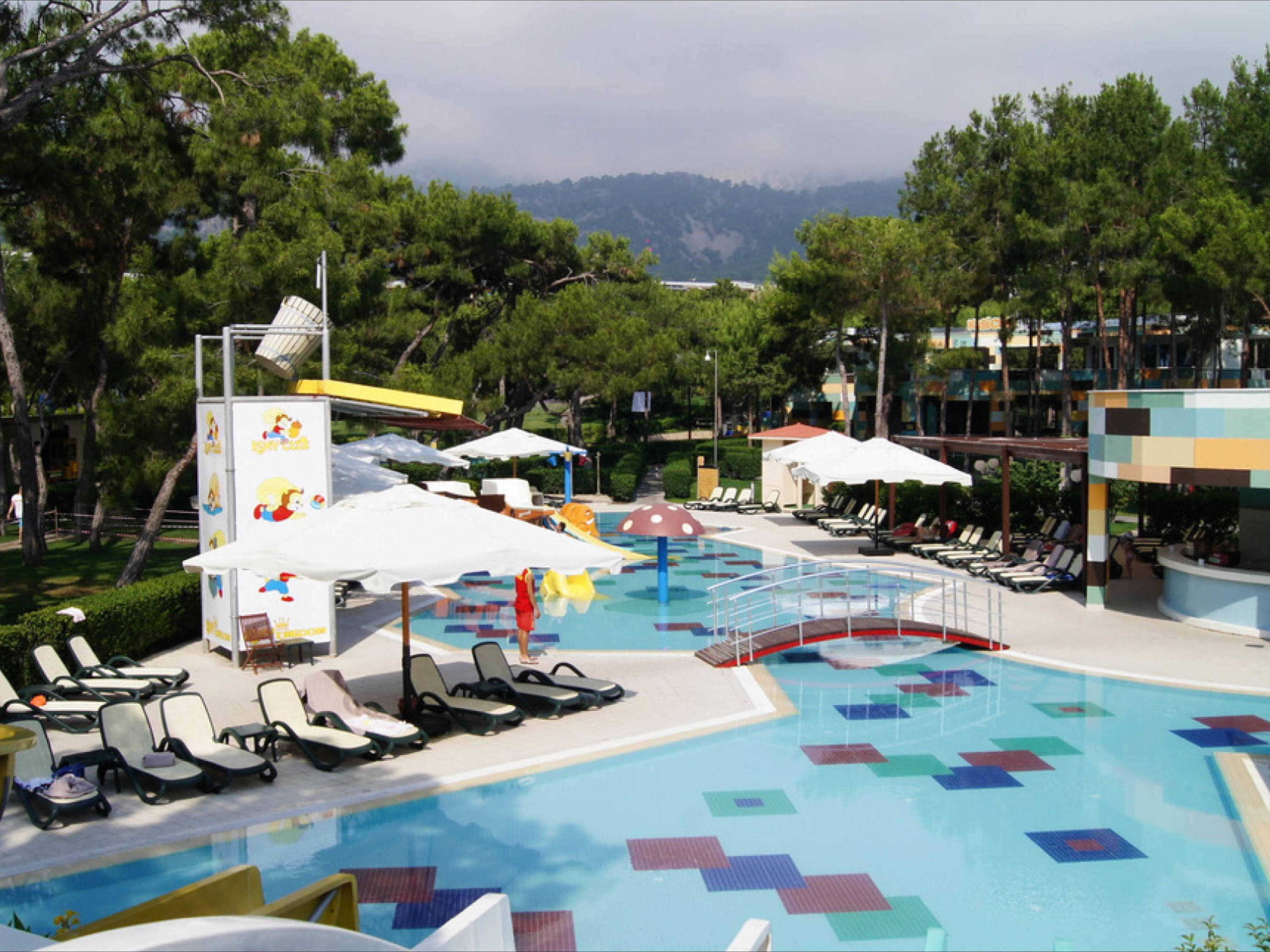 Rixos Sungate