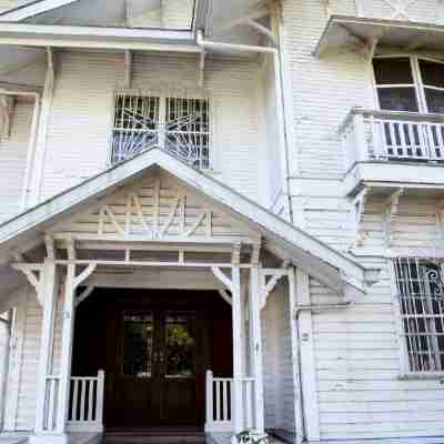 Agreeable Family Baguio Suites Hotel Exterior