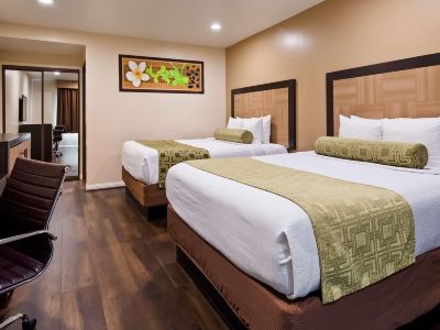 Glen Rocks Inn&Suite