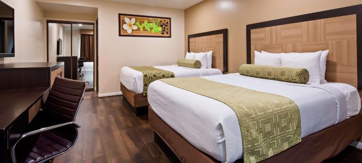 Glen Rocks Inn&Suite Hotels in Los Angeles