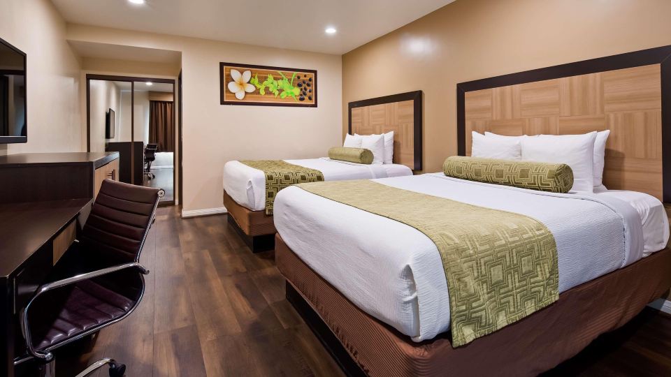 Glen Rocks Inn&Suite