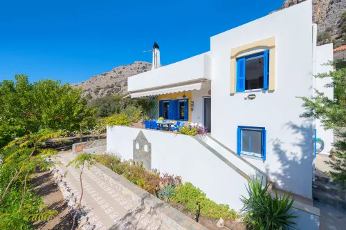 Villa Lia - Quiet Villa with Panoramic Sea Views
