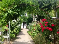 Chambres d'Hôtes la Villa Aliénor Hotels in Venables