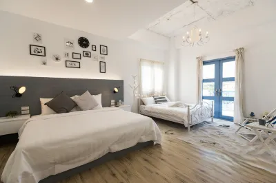 Blue White Hotell i Wujie Township