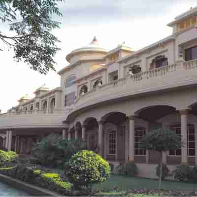 Renest Shraddha Inn - Shirdi Hotel Exterior