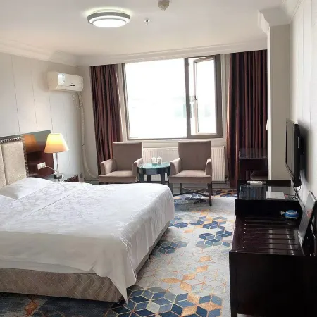 Santai Hongyuan Hotel