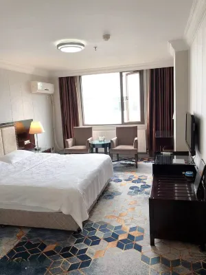 Santai Hongyuan Hotel