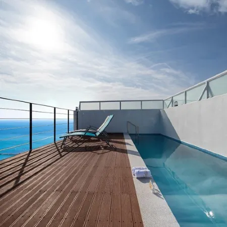 Busan Merbelle Pool Villa Отели рядом с достопримечательностью «Пляж Имранг»
