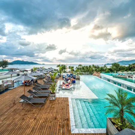 Hotel Clover Patong Phuket