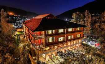 Honeymoon Inn Manali