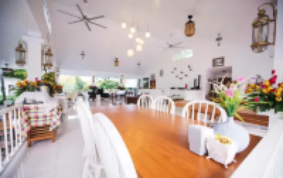 โตแมงโอ้ วินเทจ รีสอร์ท